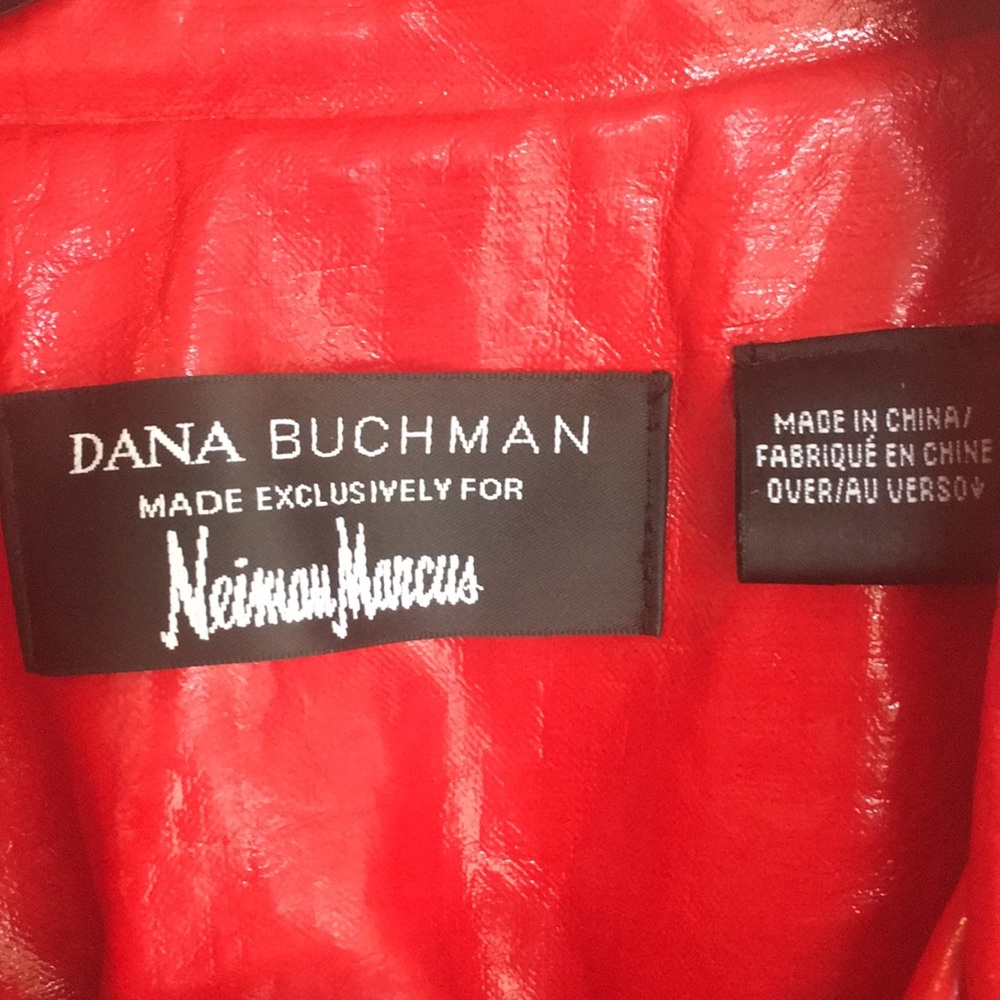 Red jacket - Picture 2 of 2